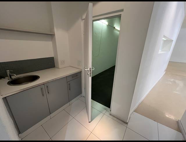 190M² OFFICE TO LET IN CAPE TOWN CITY CENTRE